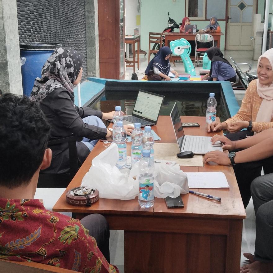 PEMBINAAN DINAS INFORMASI DAN KOMUNIKASI KULON PROGO